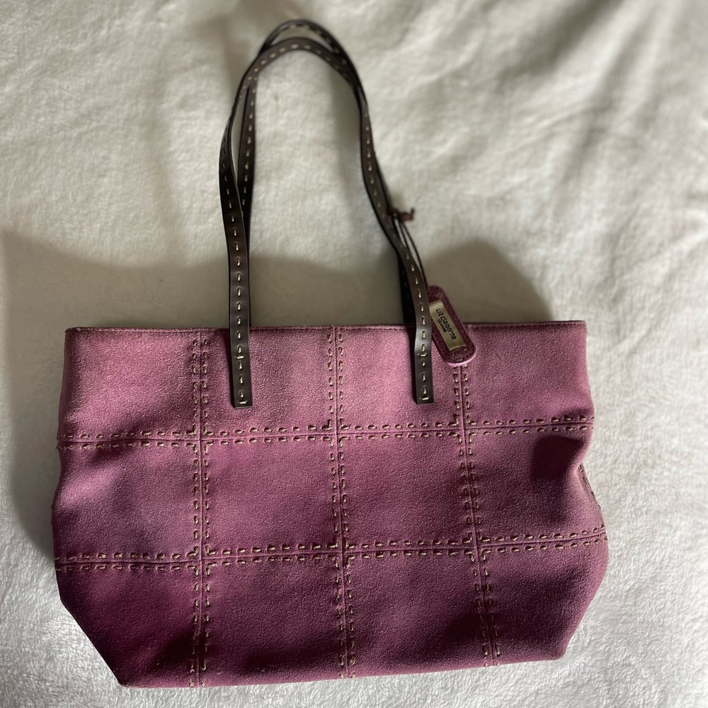 Liz Claiborne beautiful designer leather wallet